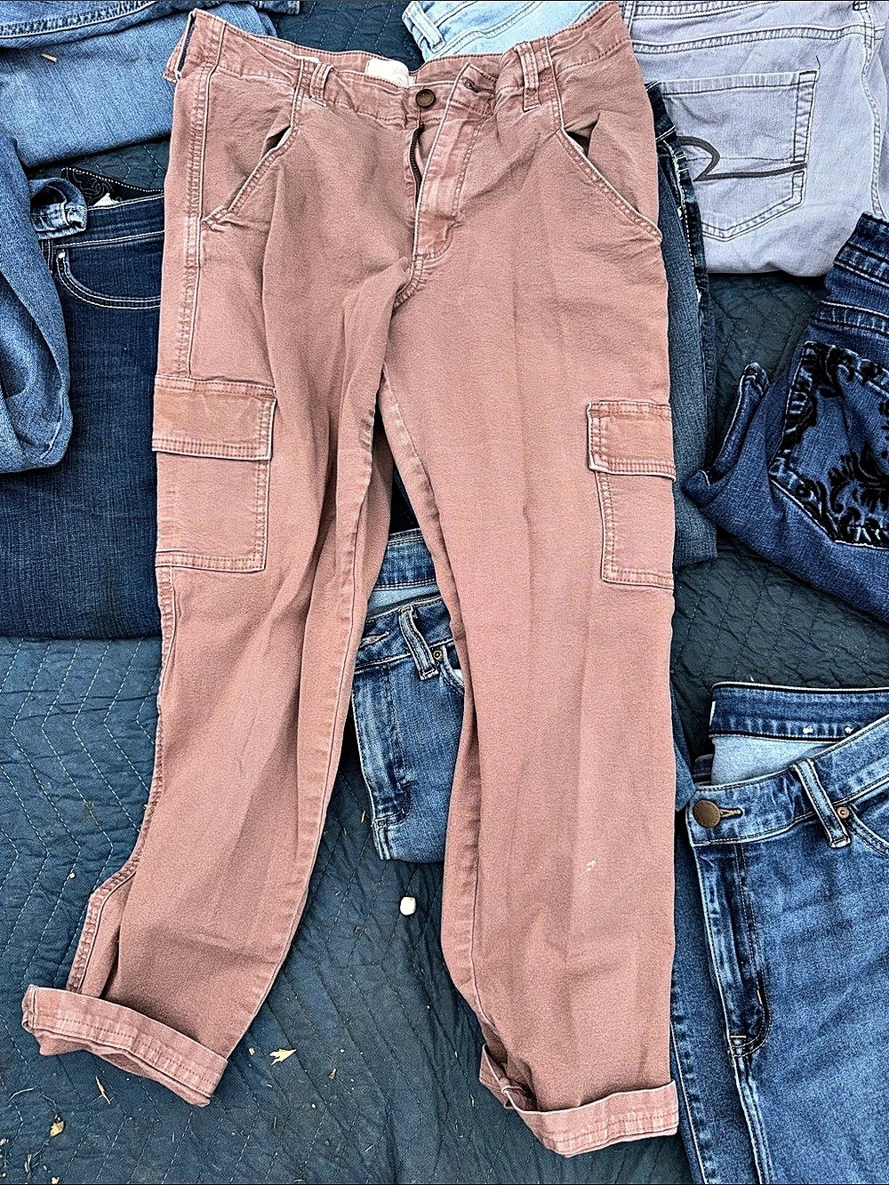 Universal threads cargo Pants Size 10